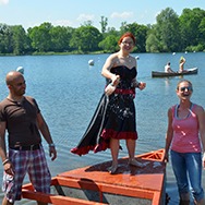 HAWK-Fakult&auml;t Bauen und Erhalten: Betonkanu 2013